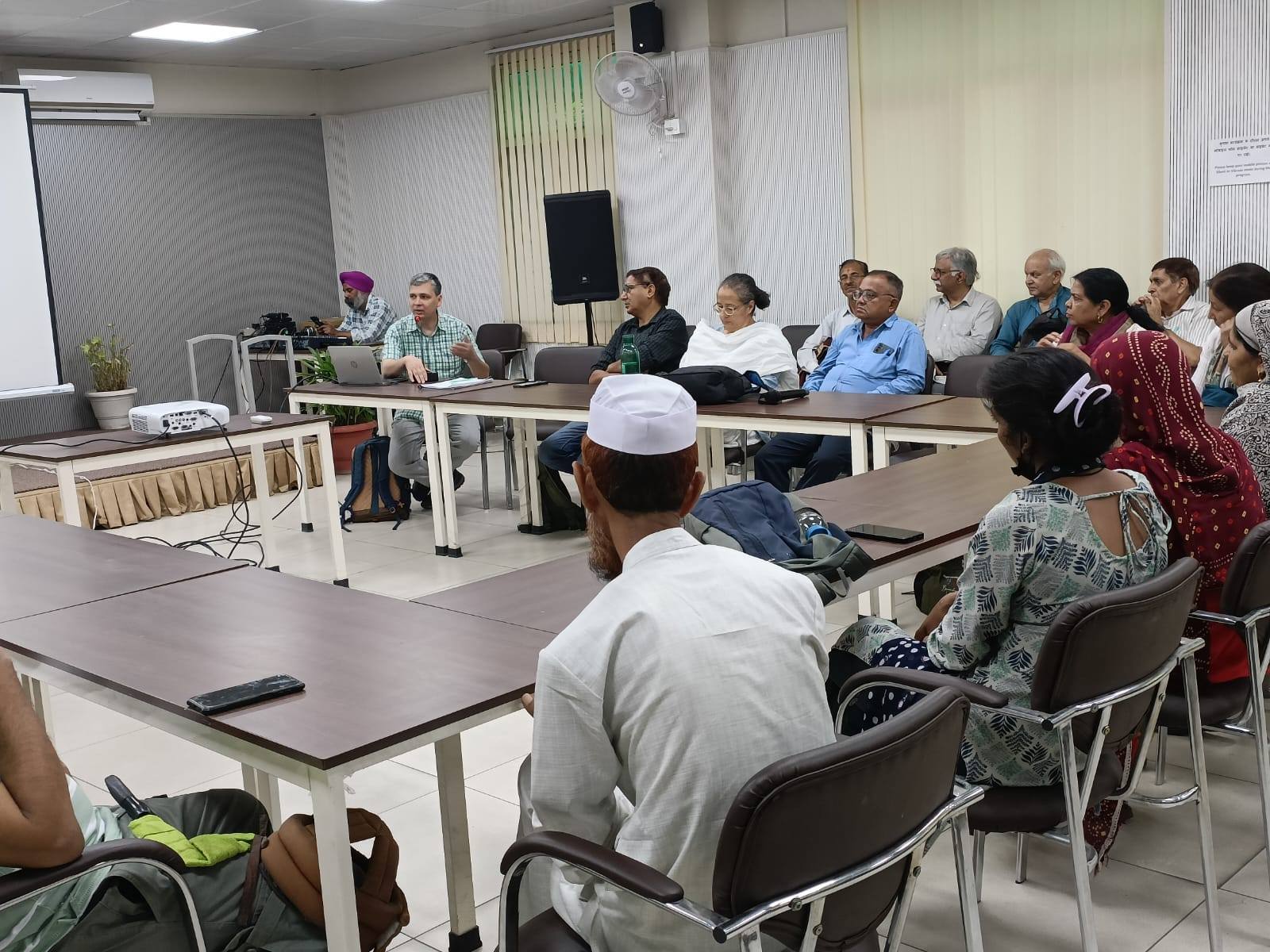 दिव्यांग जनों की उद्यम में हिस्सेदारी विषय पर बातचीत पर हुआ मंथन