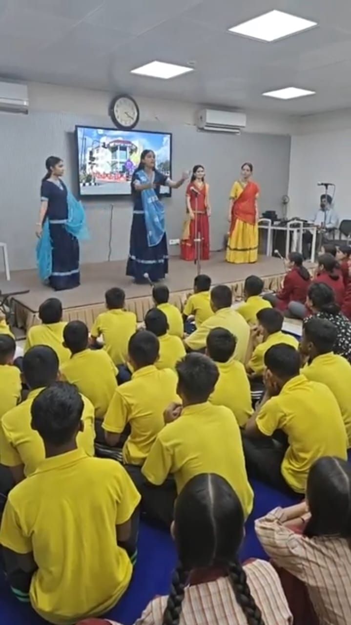 एहसास – दून पुस्तकालय और शोध केंद्र में एक भावपूर्ण प्रस्तुति, नाटक के माध्यम से लिंग, अधिकार और सम्मान पर बेहतरीन प्रस्तुति