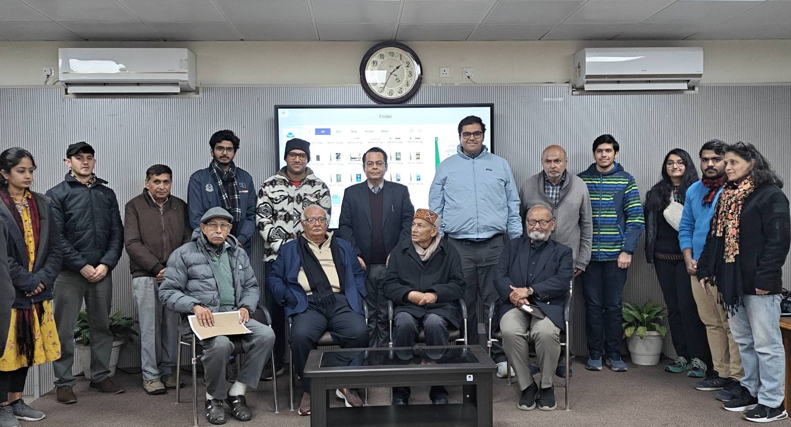 उत्तराखंड के पर्वतीय क्षेत्र में सामाजिक-पारिस्थितिक परिवर्तन और शहरी नियोजन से जुड़े मुद्दों के अध्ययन पर कार्यशाला