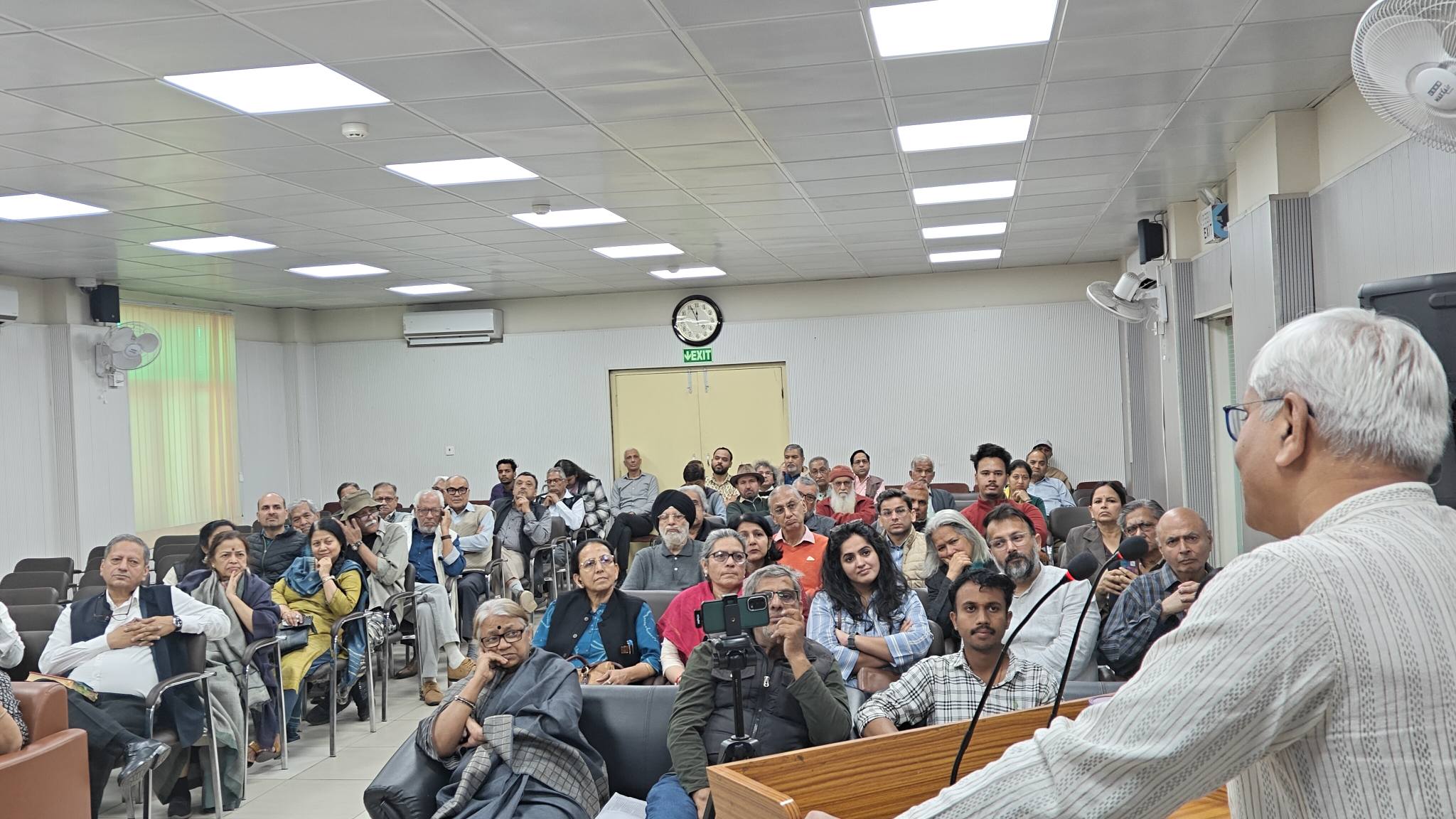 दून पुस्तकालय में एम.एन. रॉय स्मृति व्याख्यान का आयोजन