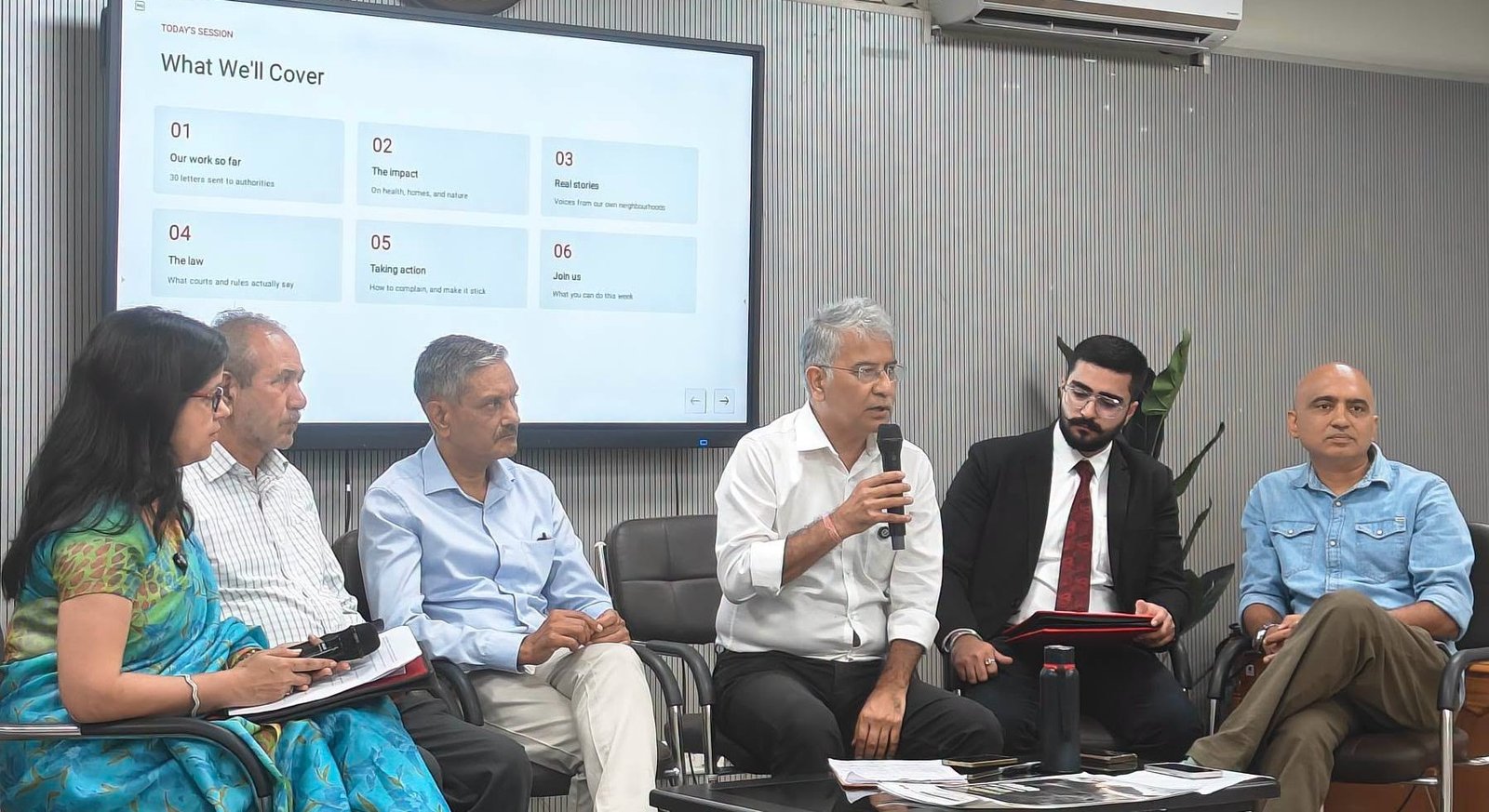 दून पुस्तकालय एवं शोध केन्द्र में ध्वनि प्रदूषण पर परिचर्चा आयोजित