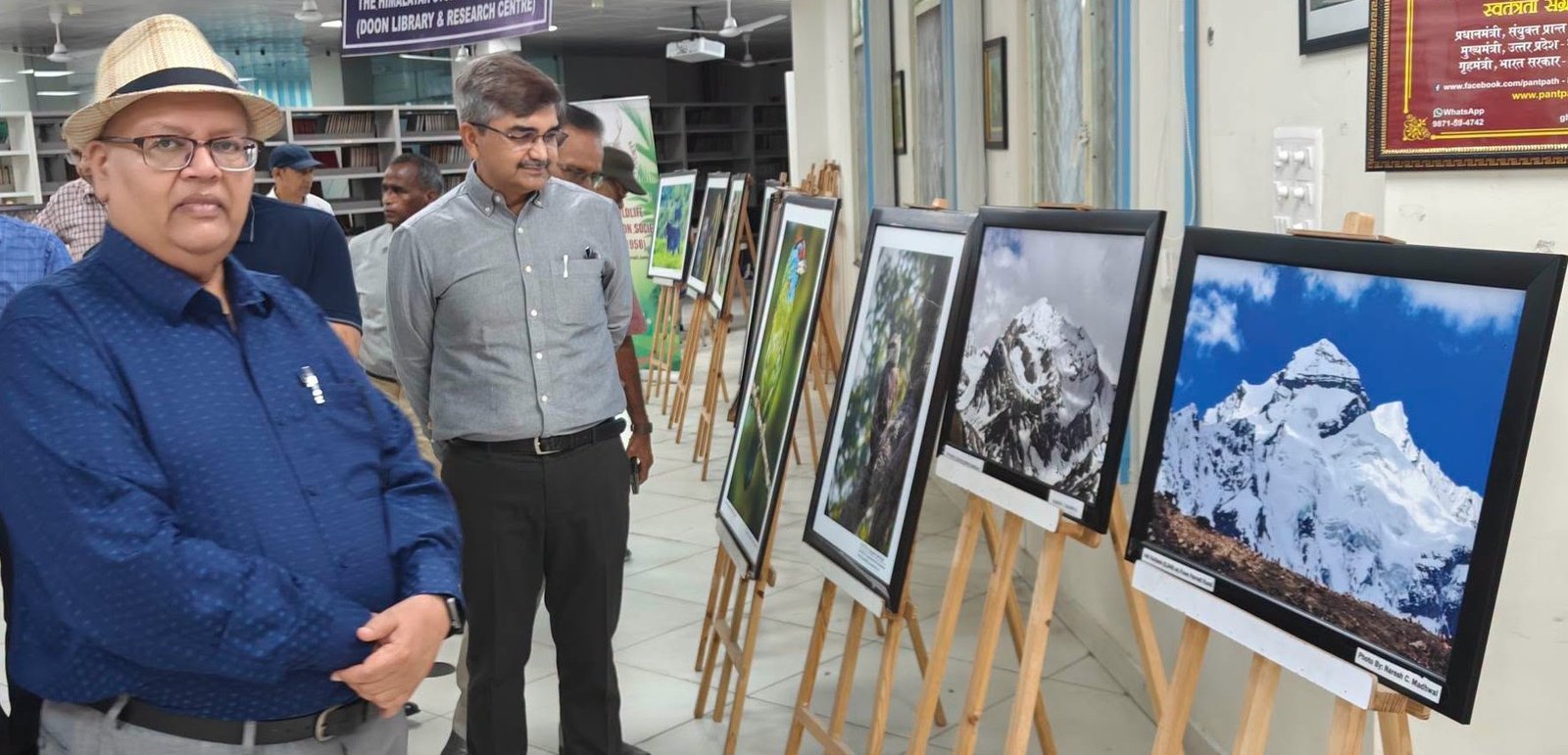 दून पुस्तकालय एवं शोध केन्द्र में वाइल्डलाइफ प्रिजर्वेशन सोसाइटी की वन्यजीव फोटोग्राफी प्रदर्शनी का उद्घाटन एवं विशेष व्याख्यान आयोजित